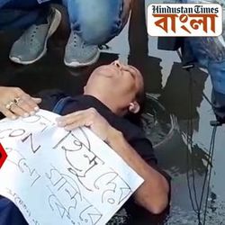 'তৃণমূলের টাকায় মাংস খায় বুদ্ধিজীবীরা', বাংলাদেশের হিংসার প্রতিবাদে সায়ন্তনরা