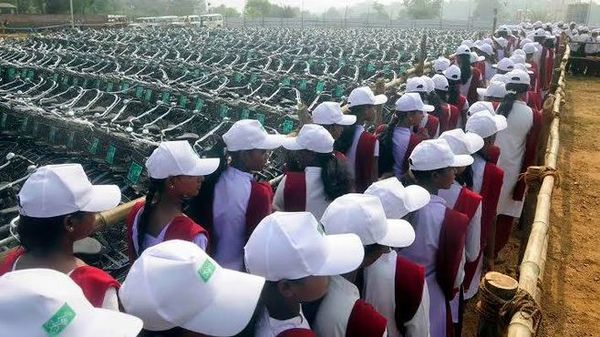 সবুজ সাথী প্রকল্পের সাইকেল। ছবি সৌজন্য–এএনআই। সবুজ সাথী প্রকল্পের সাইকেল। ছবি সৌজন্য–এএনআই।