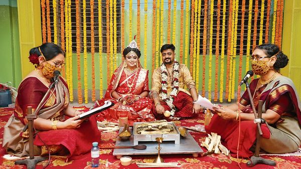 জ্যোতিষশাস্ত্রে শুক্রকে প্রেম এবং সৌন্দর্যের কারক গ্রহ হিসেবে বিবেচনা করা হয়। (ছবিটি প্রতীকী, সৌজন্য হিন্দুস্তান টাইমস) জ্যোতিষশাস্ত্রে শুক্রকে প্রেম এবং সৌন্দর্যের কারক গ্রহ হিসেবে বিবেচনা করা হয়। (ছবিটি প্রতীকী, সৌজন্য হিন্দুস্তান টাইমস)