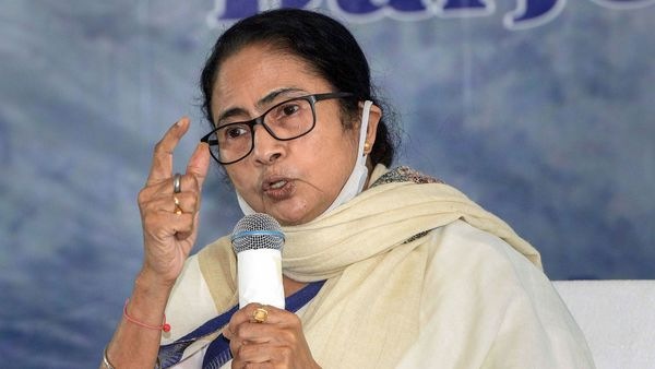 মমতা বন্দ্যোপাধ্যায়। (ফাইল ছবি, সৌজন্য পিটিআই) মমতা বন্দ্যোপাধ্যায়। (ফাইল ছবি, সৌজন্য পিটিআই)