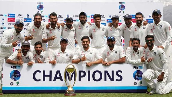টেস্ট দলের সঙ্গে শ্রেয়স আইয়ার। ছবি- বিসিসিআই। টেস্ট দলের সঙ্গে শ্রেয়স আইয়ার। ছবি- বিসিসিআই।