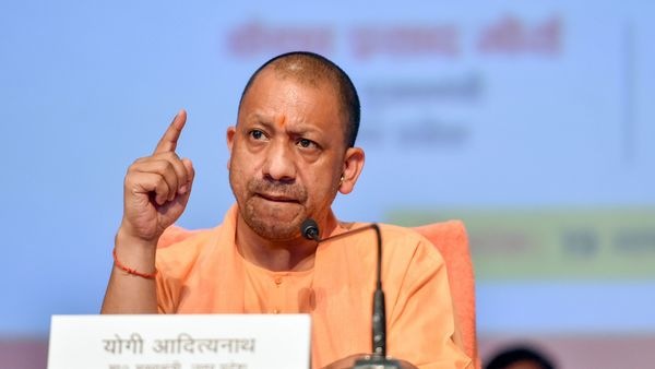 যোগী আদিত্যনাথ। (ফাইল ছবি, সৌজন্য পিটিআই) যোগী আদিত্যনাথ। (ফাইল ছবি, সৌজন্য পিটিআই)
