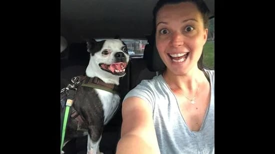 স্টেফেনি টারকোট। ক্যাটরিনার সবথেকে বড় দিদি। বলা হয়, 'ক্যাট' এর ভাইবোনদের মধ্যে তিনিই সবথেকে 'প্রাইভেট পার্সন'। পারতপক্ষে লাইমলাইট থেকে দূরে থাকেন তিনি।