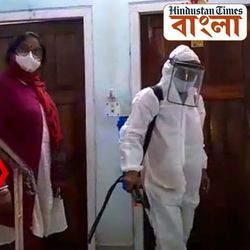 করোনা বাড়ছে তো! ভোটের প্রচার সেরে বাড়ি স্যানিটাইজেশনে গেলেন বাম প্রার্থী