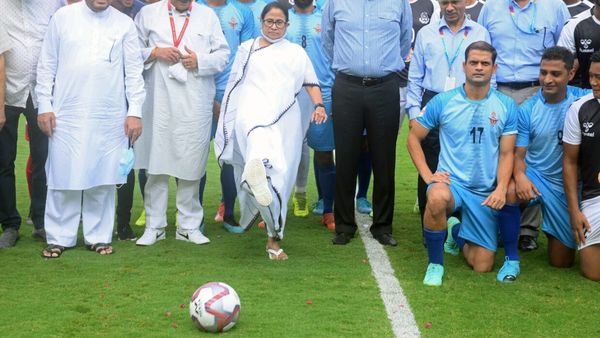 মমতা বন্দ্যোপাধ্যায়। মমতা বন্দ্যোপাধ্যায়।