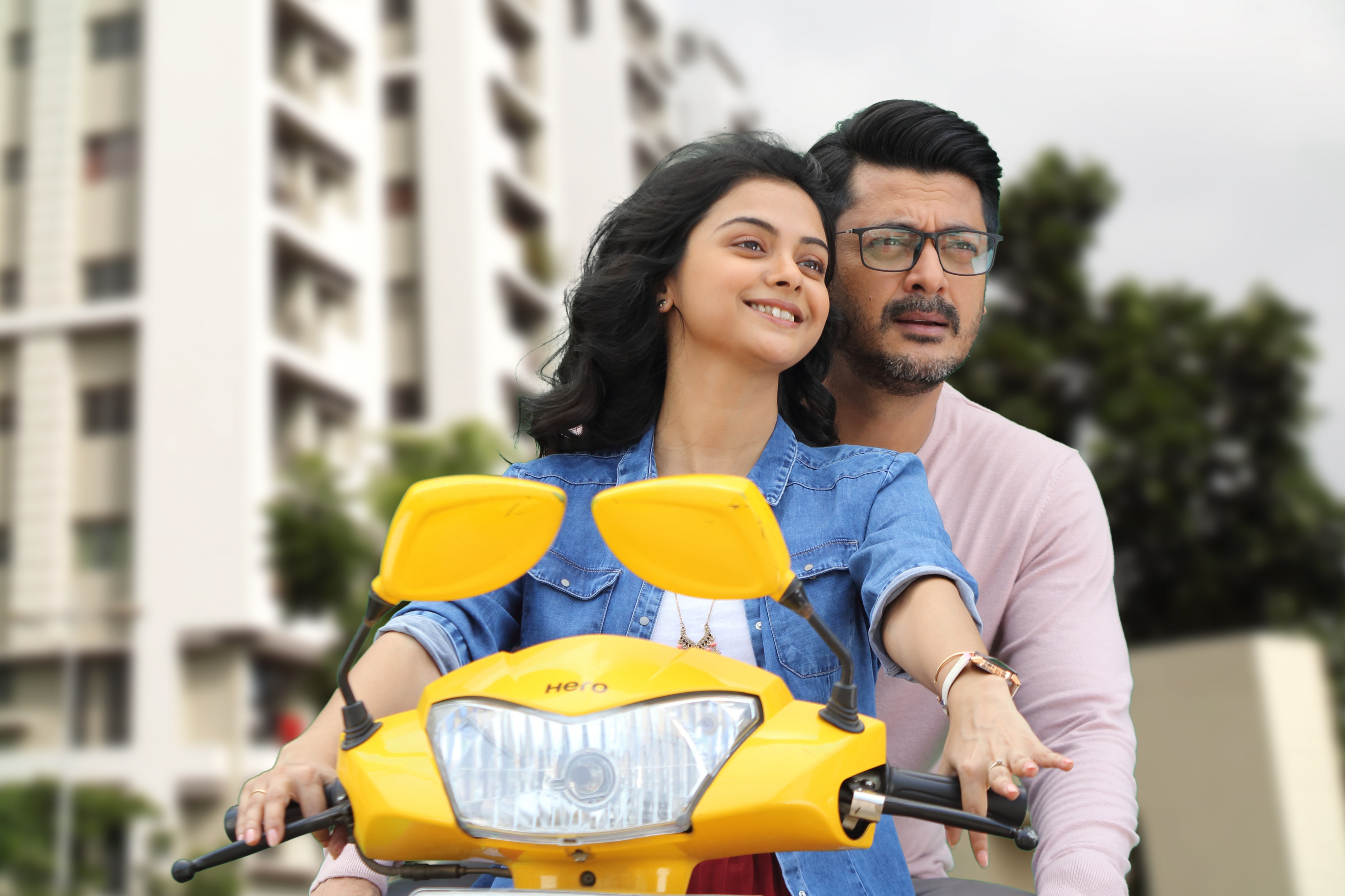 যিশু-শোলাঙ্কির ‘মায়াবী’ রসায়ন তো আগেই মুগ্ধ করেছে দর্শকদের যিশু-শোলাঙ্কির ‘মায়াবী’ রসায়ন তো আগেই মুগ্ধ করেছে দর্শকদের