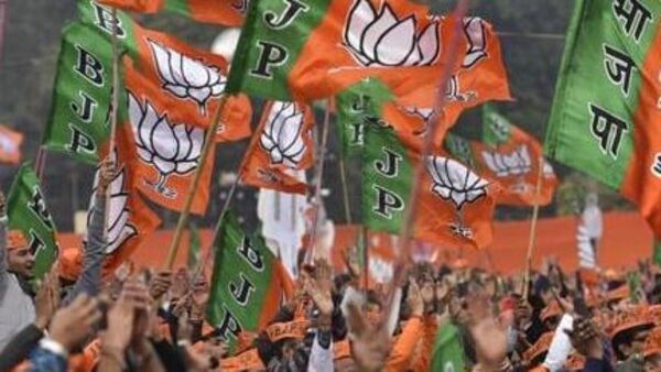 হাওড়া বিজেপির কমিটিকে ঘিরে অসন্তোষ চরমে (HT_PRINT) হাওড়া বিজেপির কমিটিকে ঘিরে অসন্তোষ চরমে (HT_PRINT)