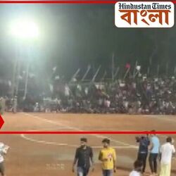 ফুটবল ম্যাচের মধ্যেই ভেঙে পড়ল অস্থায়ী গ্যালারি, ভয়ঙ্কর ছবি ধরা পড়ল ক্যামেরায়