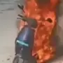 ওলা ইলেকট্রিক স্কুটারে অগ্নিকাণ্ডের ঘটনার পর নড়েচড়ে বসেছে কর্তৃপক্ষ।
