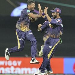 উইকেট নেওয়ার পরে উমেশ যাদবের সেলিব্রেশন (ছবি:পিটিআই) (PTI)