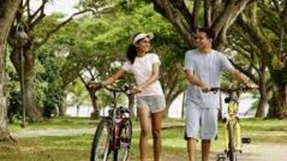 काही वेळ सायकलिंग करा आणि मिळवा इतके आरोग्यदायी फायदे, वाचा लिस्ट