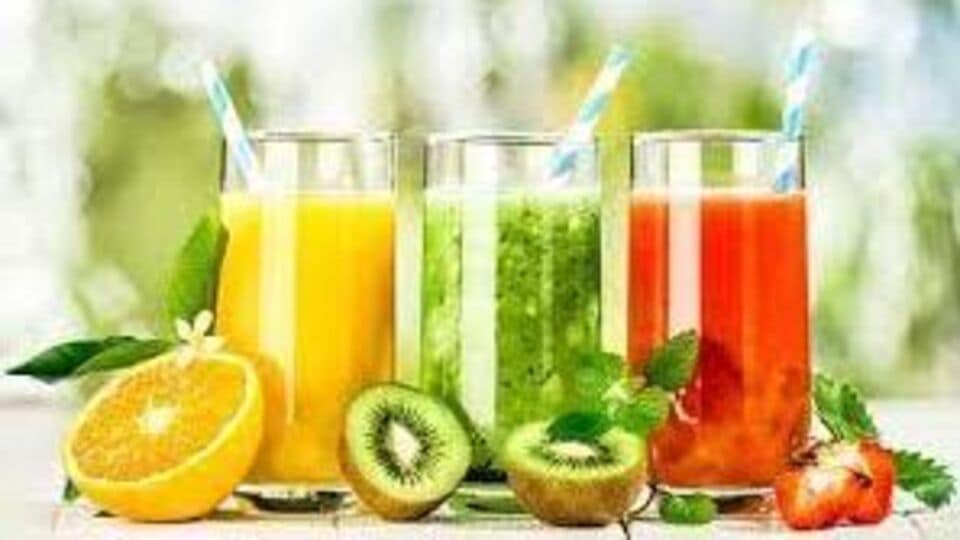Health Tips पॅकबंद फळांचं ज्यूस पिणं आरोग्यासाठी घातक; होतायंत हे