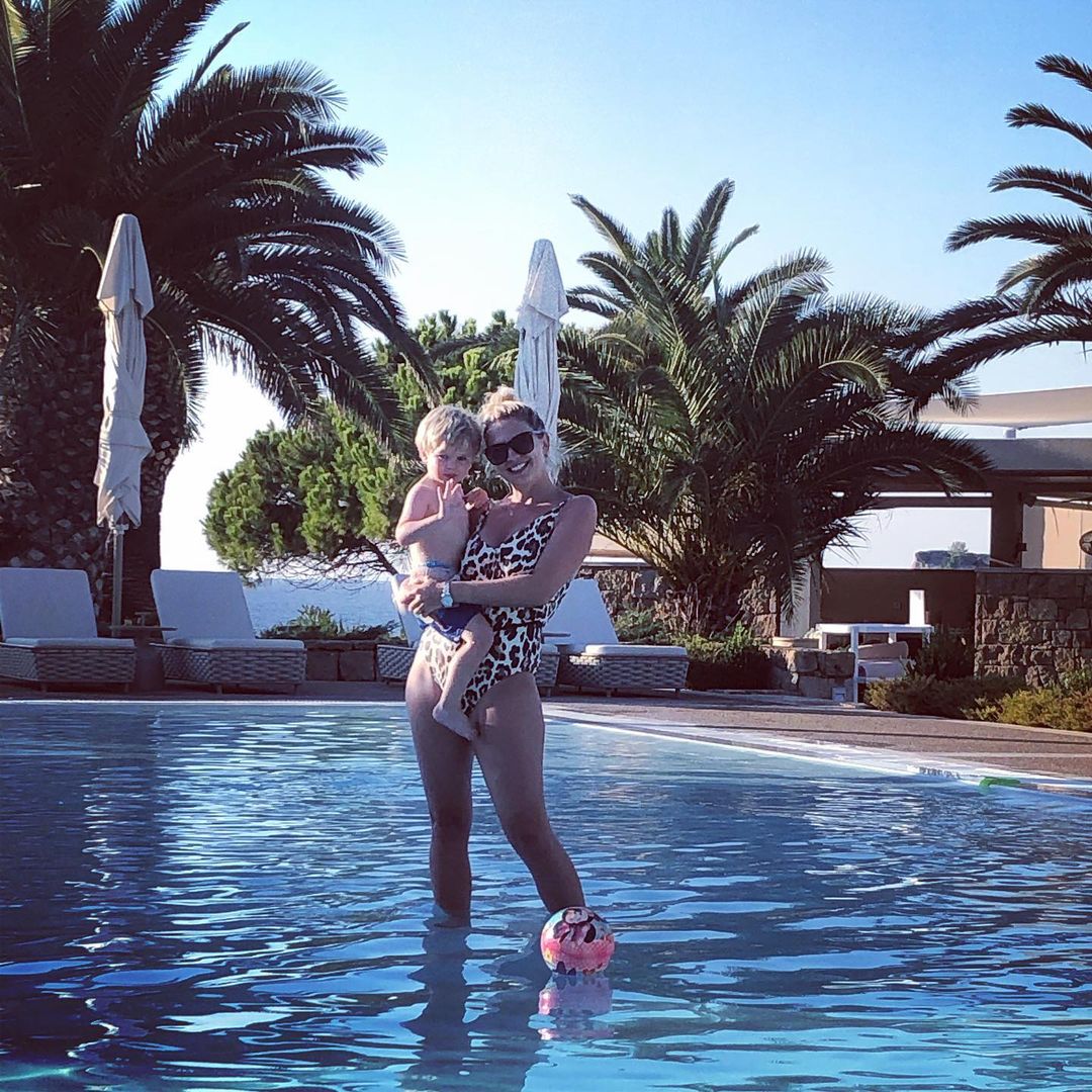 कॅरी जेव्हा आई झाली तेव्हा तिचे रूटशी लग्न झालेले नव्हते. २०१८ साली दोघांनी लग्न केले. त्यानंतर ८ जुलै २०२० रोजी रुट मुलीचाही पिता झाला. याची माहिती त्याने स्वतः सोशल मीडियाच्या माध्यमातून चाहत्यांना दिली होती.&nbsp;