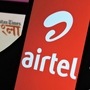 এরিকসন এবং নোকিয়ার পাশাপাশি স্যামসাঙের সঙ্গেও নেটওয়ার্কের যন্ত্রাংশের জন্য গাঁটছড়া বেঁধেছে এয়ারটেল। এদিকে গোপাল ভিত্তল দাবি করেন দেশে মোবাইল পরিষেবার খরচ খুবই কম এবং তা কিছুটা বাড়ানো উচিত। (Airtel)