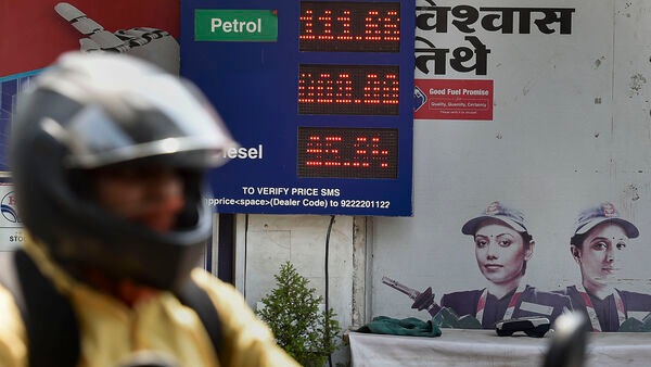 petrol-diesel-cheaper-in-bengal