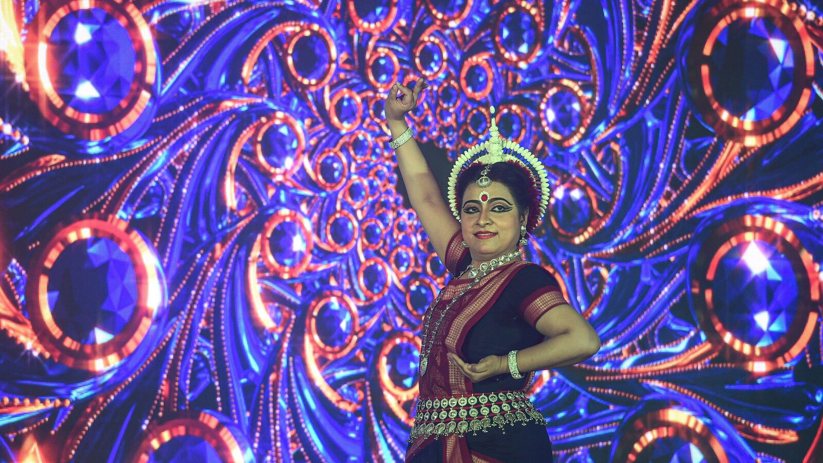 চিকুনগুনিয়ায় আক্রান্ত ডোনা গঙ্গোপাধ্যায়, ভর্তি হলেন হাসপাতালে - Dona  Ganguly, Chikungunya , Bangla News