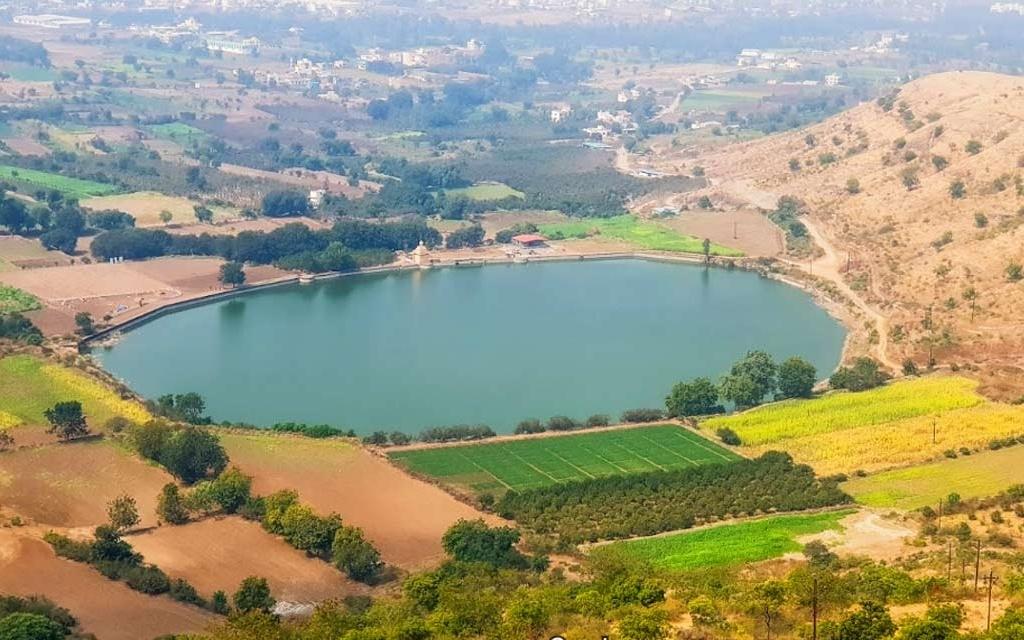 <p>मस्तानी तलाव</p>