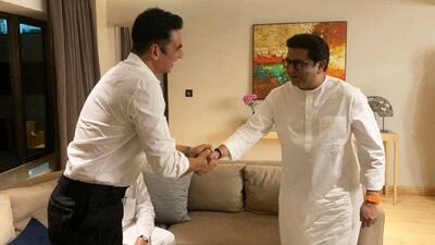 Akshay Kumar meets Raj Thackeray