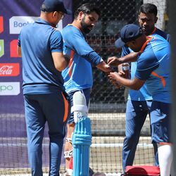 চোট পাওয়ার পর নেটে রোহিত শর্মা। (ছবি সৌজন্যে এএফপি)