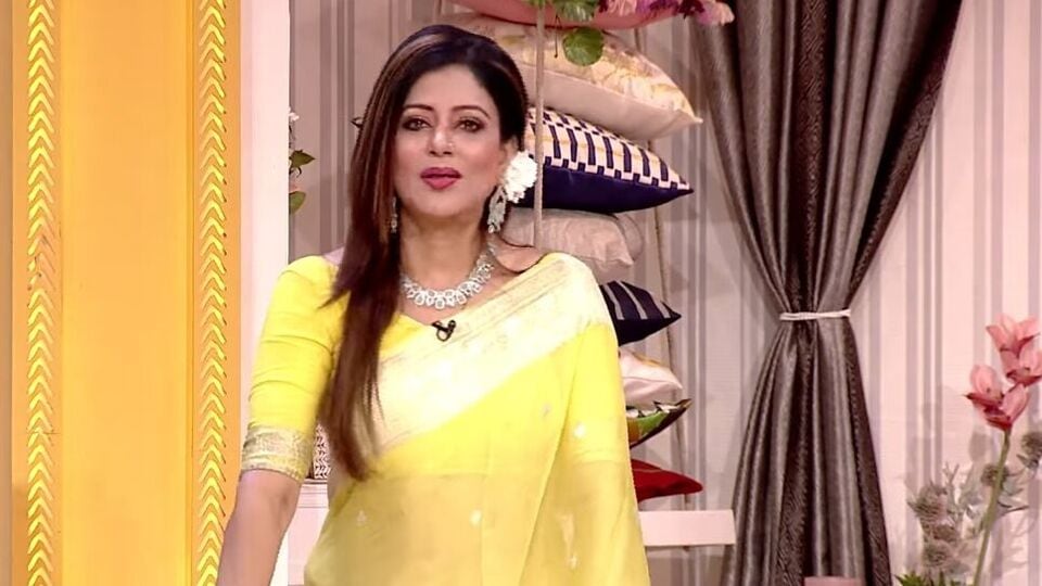 Didi No 1: বিয়ে হয়ে গিয়েছে ছেলের, এই বয়সেও কী করে এত ফিট 'গাঁটছড়া'র  সুচিস্মিতা? - Gaatchora actress Suchismita Chowdhury shares her fitness  secret on Didi No 1, বায়োস্কোপ নিউজ