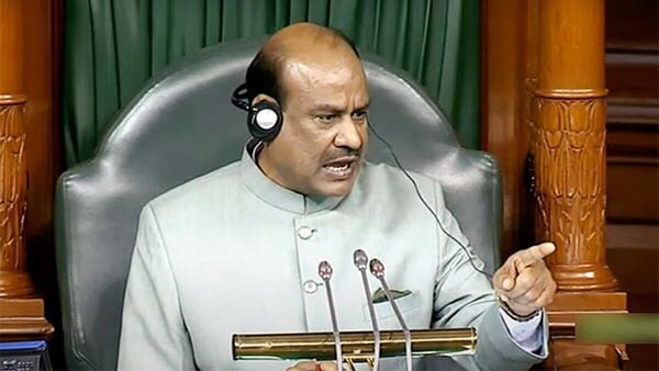 Lok Sabha Speaker Om Birla ‘সংসদে কারও জাত ধর্মের উল্লেখ করবেন না’ সাংসদকে বললেন লোকসভা