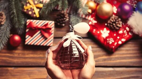 Christmas best gifts 2022: বড়দিনে কোন উপহারে মন ভোলাবেন প্রিয়জনের? রইল কয়েকটি সেরা উপহারের হদিশ