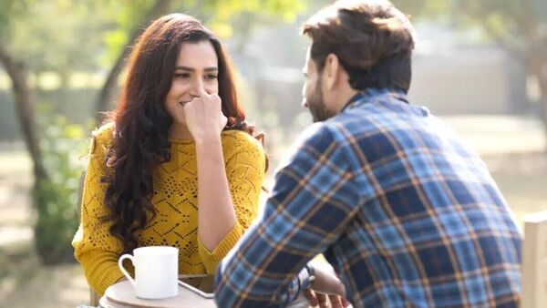 Relationship Tips: প্রথম বার ডেটিংয়ে যাচ্ছেন? কী কী মাথায় রাখবেন