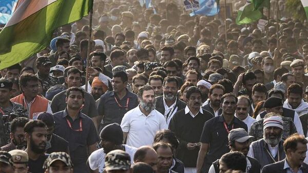Rahul Gandhi Security: ভারত জোড়া যাত্রায় রাহুলের নিরাপত্তায় গাফিলতির অভিযোগ, কেন্দ্রকে চিঠি কংগ্রেসের