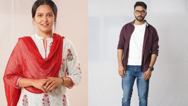 <p>প্রিয়াঙ্কা-রোশন</p> <p>প্রিয়াঙ্কা-রোশন</p>