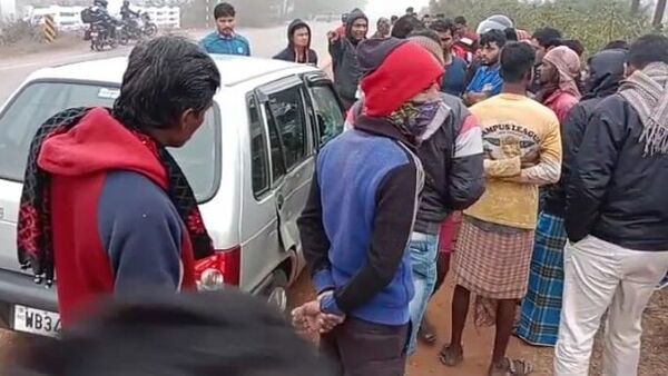 Road Accident: জাতীয় সড়কে বেপরোয়া লরি–চালক পিষে দিল চিকিৎসককে, ‌মর্মান্তিক পরিণতি