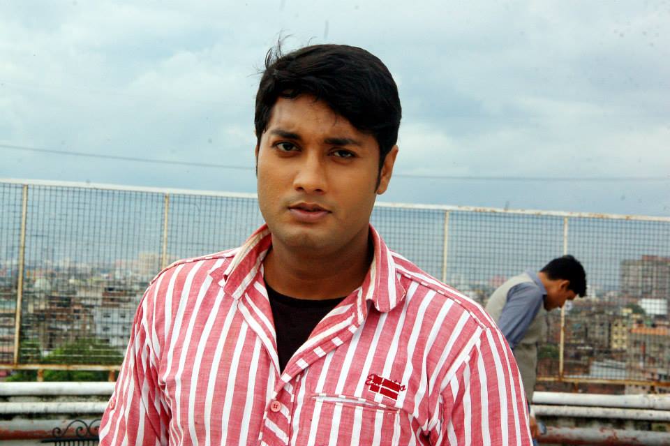<p>গ্রেফতার অতীশ ভট্টাচার্য (ছবি-ফেসবুক)</p> <p>গ্রেফতার অতীশ ভট্টাচার্য (ছবি-ফেসবুক)</p>