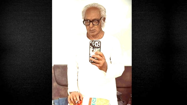 Chanchal Chowdhury as Mrinal Sen মণল রপ চঞচল অভনতর আরও কছ লক সমন আনলন