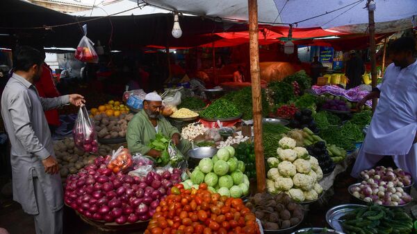 Pakistan Economic Crisis: ‘আমরা দেউলিয়া হয়ে যাওয়া দেশে থাকি’, প্রকাশ্যেই বললেন খোদ পাকিস্তানের মন্ত্রী