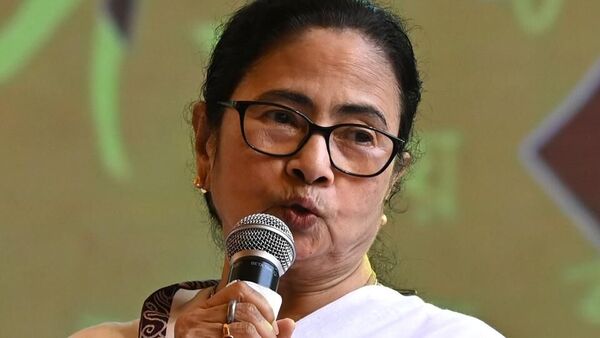 Mamata Banerjee: ‘আমার পরিবারের একজন অ্যাডিনোভাইরাসে আক্রান্ত’‌, মুখ্যমন্ত্রীর উদ্বেগ‌ বিধানসভায়