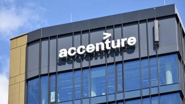 Accenture-এ প্রায় ১৯,০০০ কর্মী ছাঁটাই! তালিকা তৈরি শুরু করলেন HR-রা
