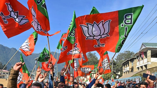 শিয়রে পঞ্চায়েত ভোট, বুথ সশক্তিকরণ অভিযানে নেমে ৪০ শতাংশ বুথে পৌঁছতে পালন না BJP