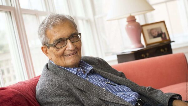Amartya Sen Letter: প্রতীচীর জমি কি দখল করে নেবে বিশ্বভারতী?‌ এবার নোটিশের জবাব চিঠিতে অমর্ত্যর