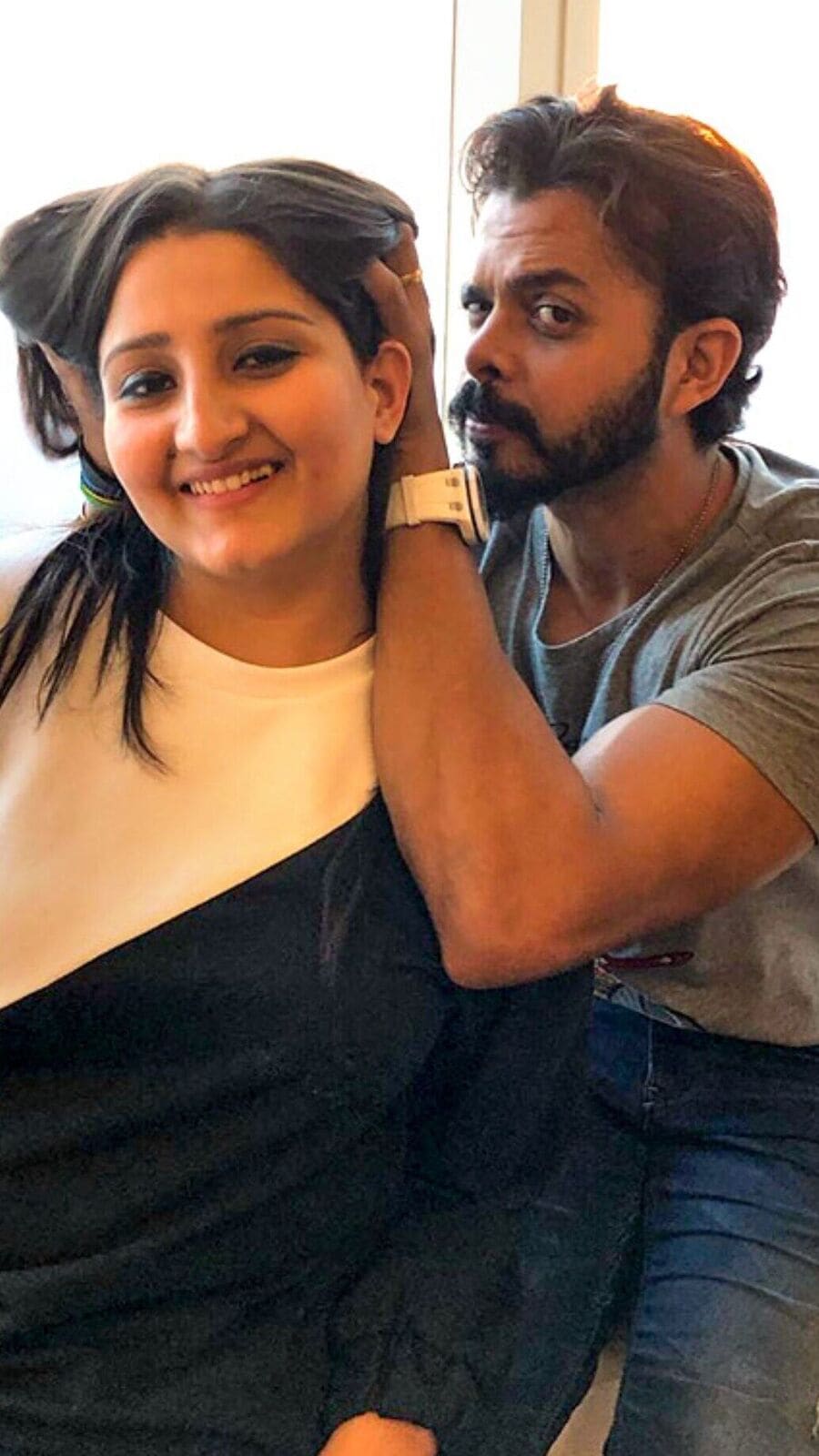 এক জুয়েলারি শপে প্রথম দেখা, ভুবনেশ্বরী-শ্রীশান্তের লাভ স্টোরির শুরুটা কেমন