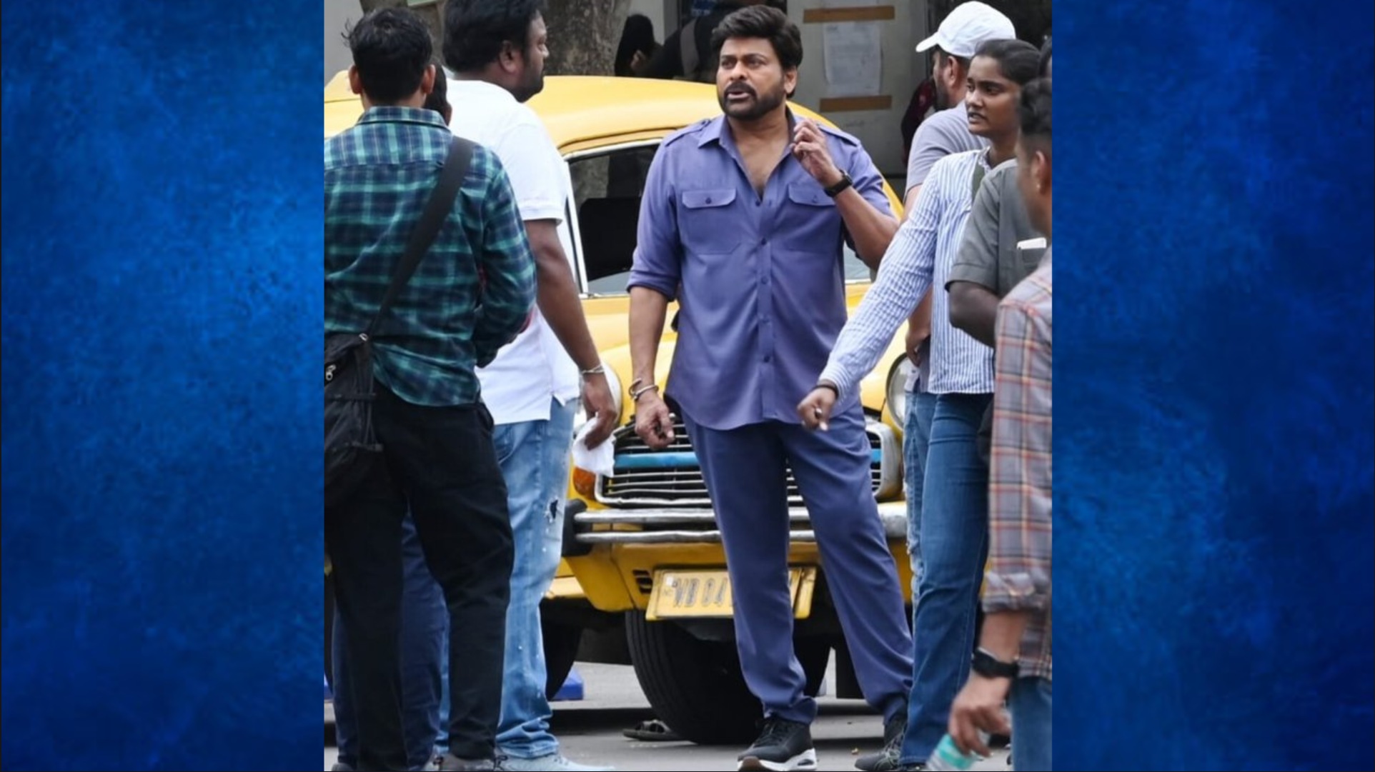<p>কলকাতায় শ্যুটিংয়ে ব্যস্ত চিরঞ্জিবী</p> <p>কলকাতায় শ্যুটিংয়ে ব্যস্ত চিরঞ্জিবী</p>