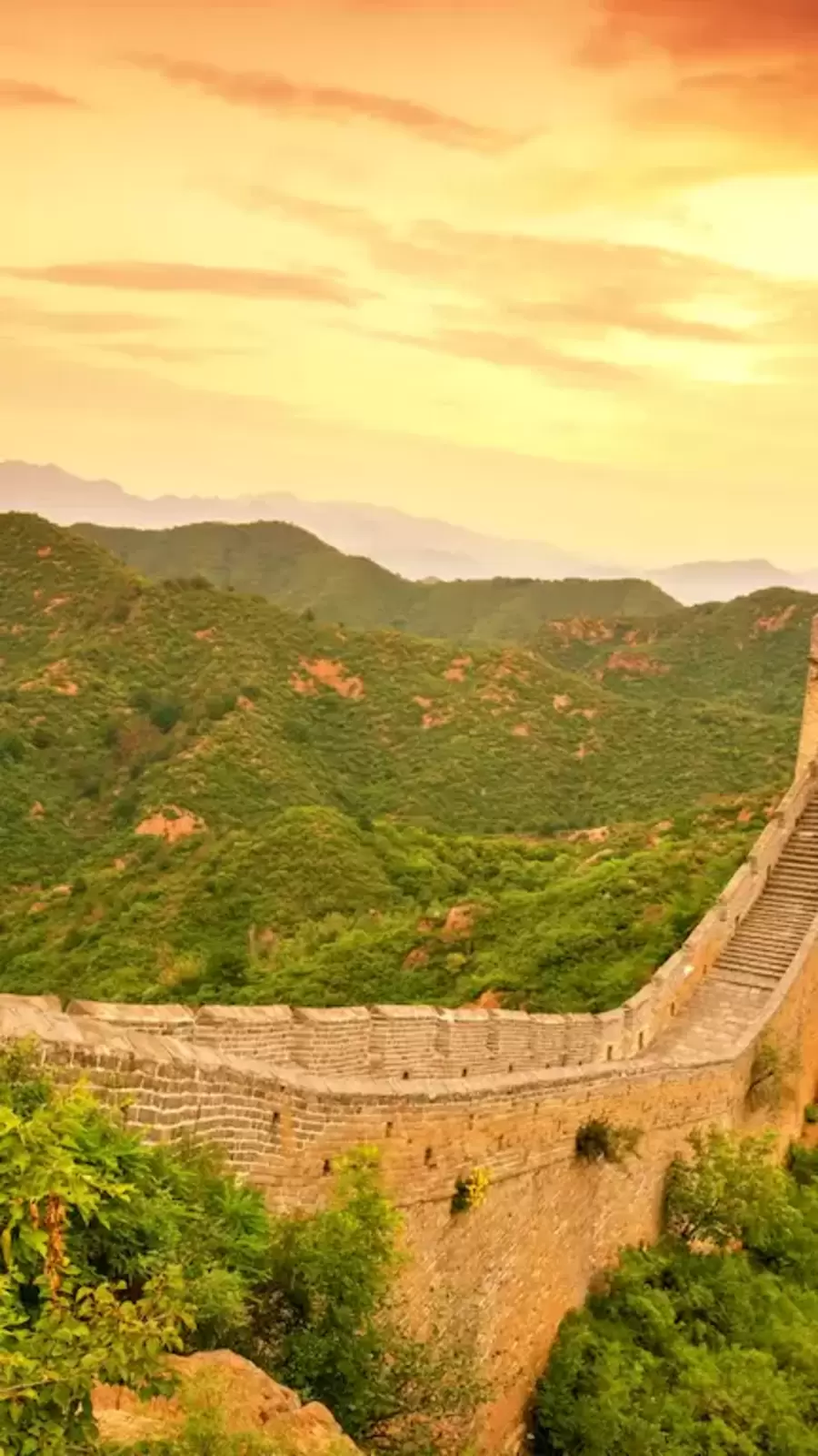 দৈর্ঘ্যে ৬৪০০ কিমি, বহু জটিল কায়দায় তৈরি চিনের প্রাচীর, দেখে নিন রহস্যময় ছবি