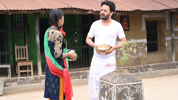 <p>‘ফতেমা’য় রাহুল ও মুন</p> <p>‘ফতেমা’য় রাহুল ও মুন</p>