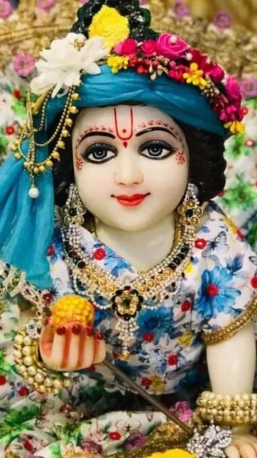 গোপাল ঘরে রাখলে যে ৭ কাজ আপনাকে করতেই হবে