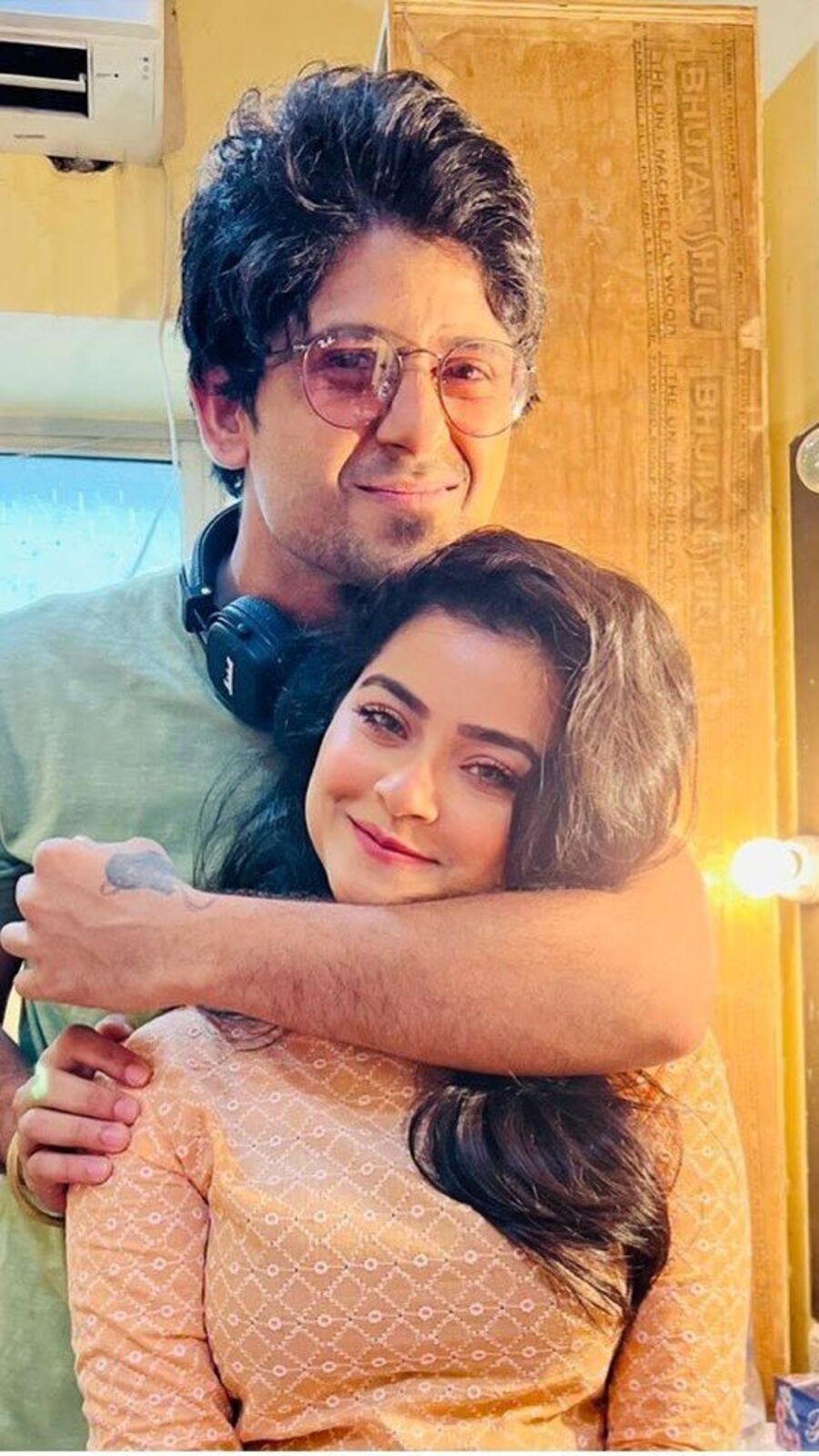 মিঠাইয়ের নিপার পড়াশোনার দৌড় কতদূর, জানেন কি?