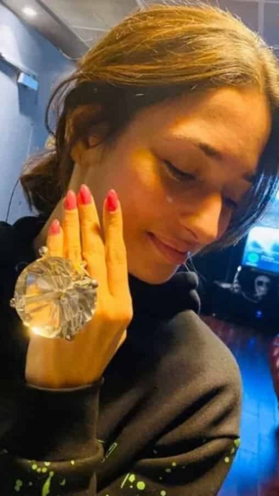 আড়াই কোটি দামের বিশ্বের পঞ্চম বৃহৎ হিরের মালকিন তামান্না? সবার মন ভেঙে নায়িকা বললেন...