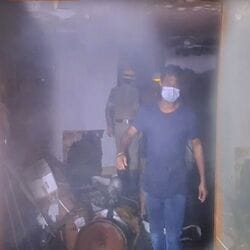 <p>২ মাস পরেই খেলবে ভারত, বাংলাদেশ, পাকিস্তান; সেই ইডেনে লাগল আগুন, বাড়ল উদ্বেগ</p>