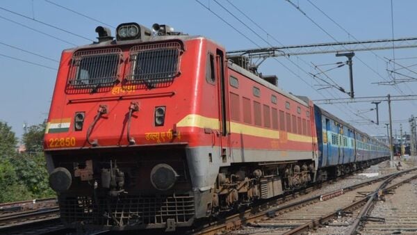 Balurghat-Hili rail project: সুকান্তর তদ্বিরে কাজ, বালুরঘাট–হিলি রেললাইন সম্প্রসারণে আরও ১৫৫ কোটি টাকা বরাদ্দ