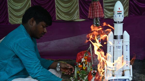 চাঁদে সফট ল্যান্ডিংয়ের স্বপ্নপূরণের জন্য সবথেকে কঠিন কাজ কী? ব্যাখ্যা বিশেষজ্ঞের