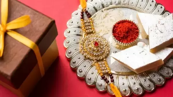 Sweets for Raksha Bandhan: দোকান থেকে কেনা নয়, বাড়িতে বানানো এই ৫ মিষ্টি দিয়েই রাখিতে মিষ্টিমুখ করান ভাইয়ের – 5 easy sweets you can make on raksha Bandhan for your sibling