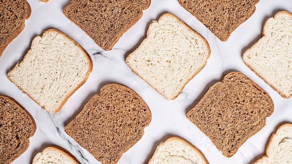 Health Tips: রোজ সকালে পাউরুটি খান? বিপদ ডেকে আনছেন না তো? – Bread Eating Side Effects, Effects on Brain, Titanium Oxide