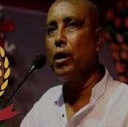 <p>খাদ্যমন্ত্রী রথীন ঘোষের বাড়িতে হানা ইডির</p>